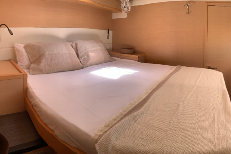 Double room on Lagoon 52 Ibiza catamaran