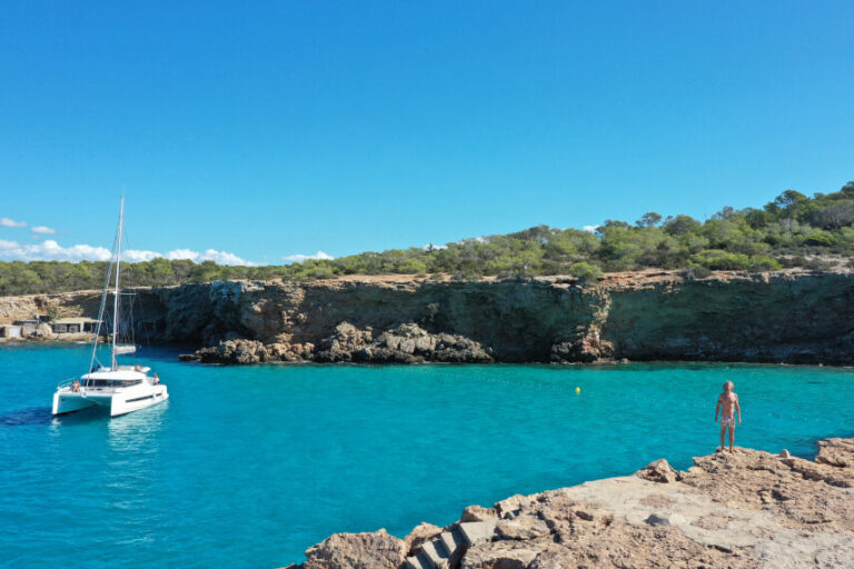 ibiza catamaran day charter spot4